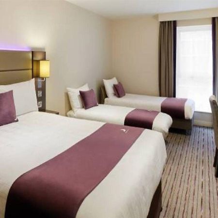 Premier Inn Gatwick Crawley Town West Eksteriør billede