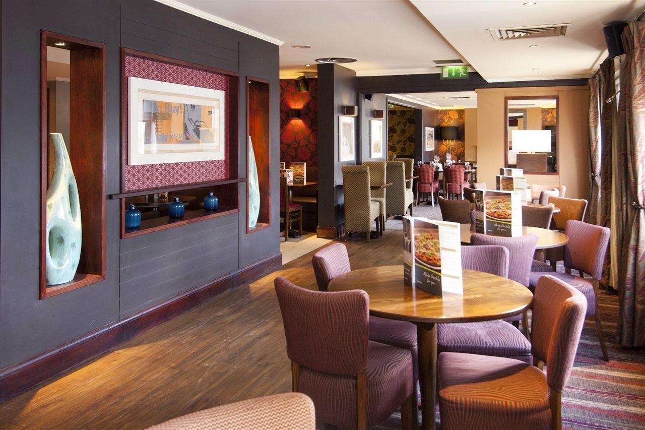 Premier Inn Gatwick Crawley Town West Eksteriør billede